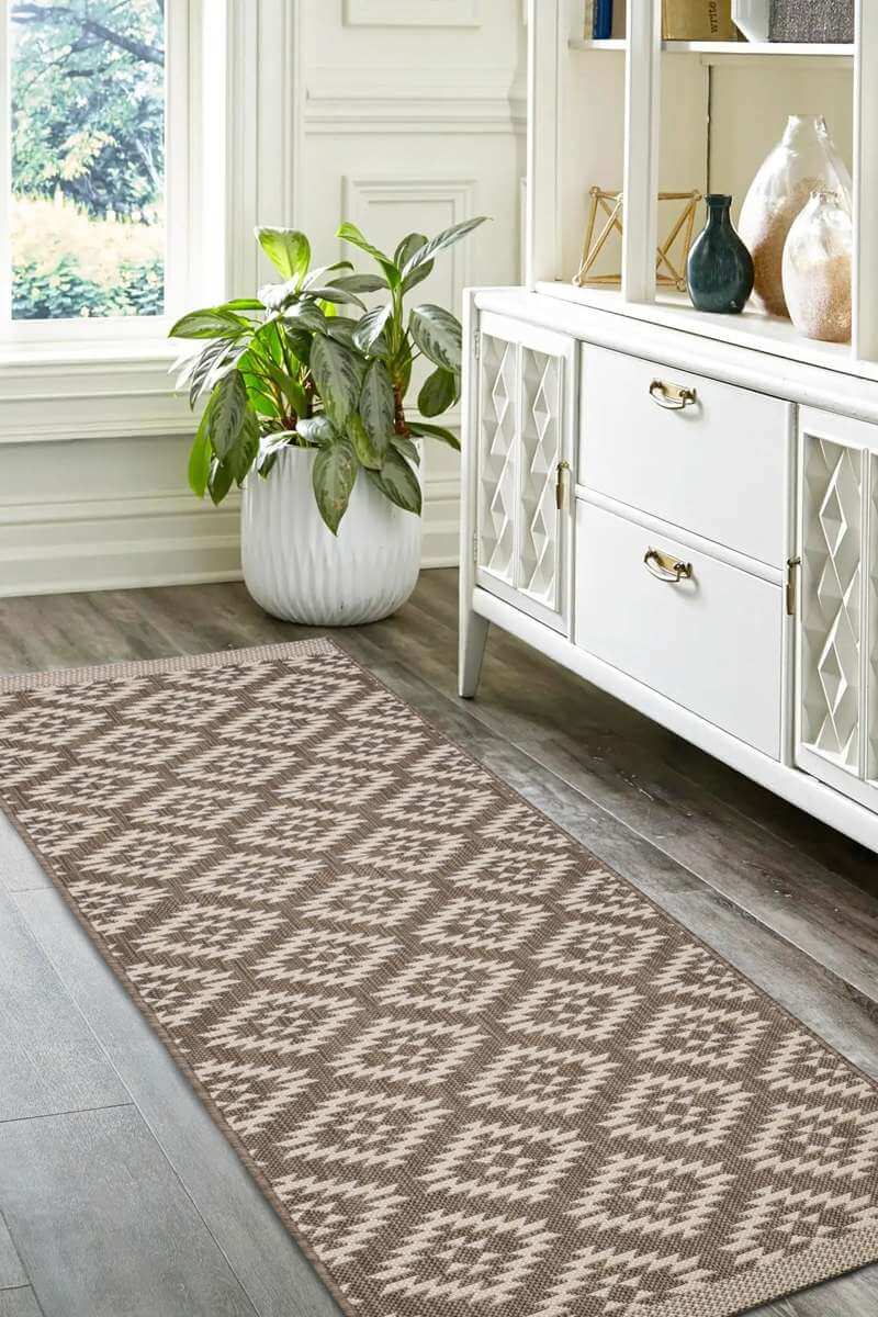 County Genesis Rug Diamond Design – Indoor/Outdoor Use