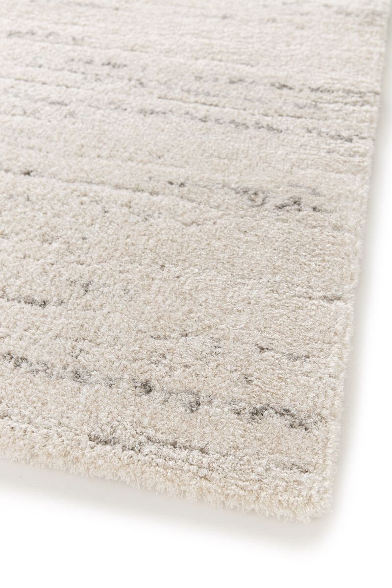 Pure Cream Rug – Soft 3D Texture Abstract Design