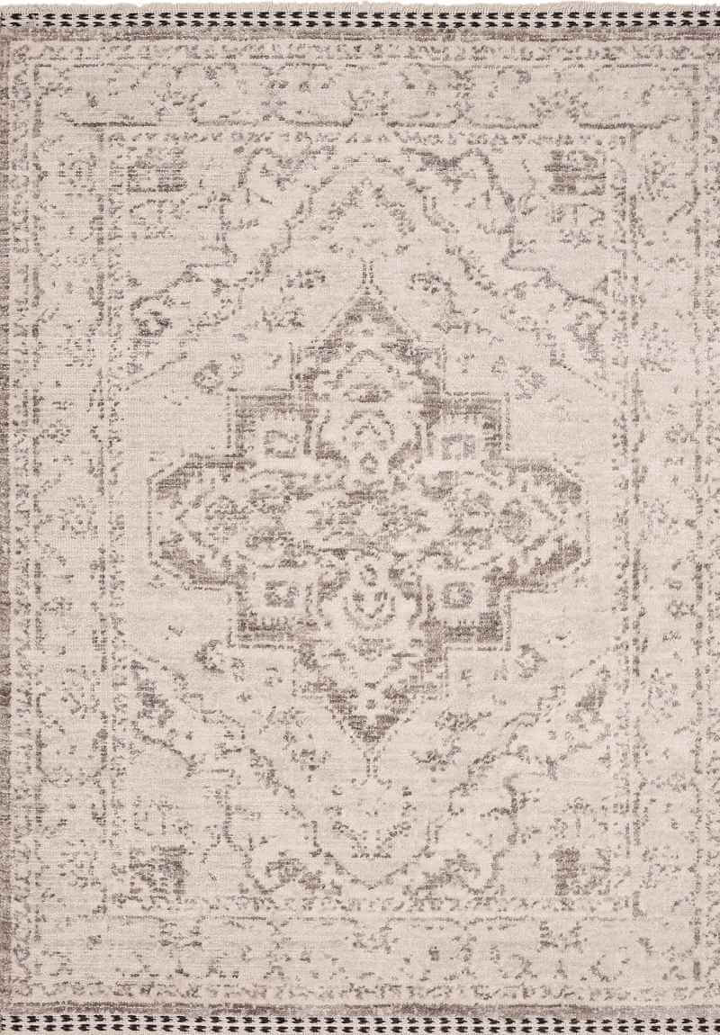 Traditional Medallion Vintage Rug with Cotton Fringe